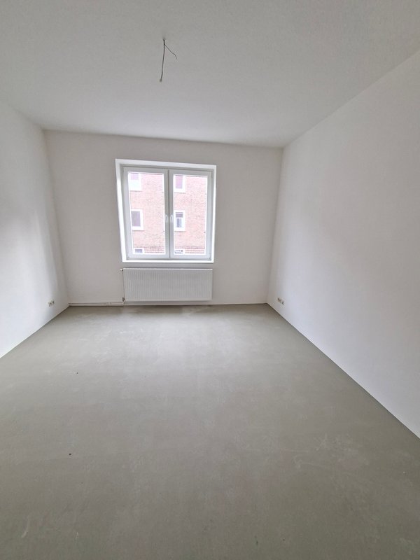 Modernisierte 3-Zimmer-Wohnung mit Balkon in Bremerhaven-Geestemünde!
