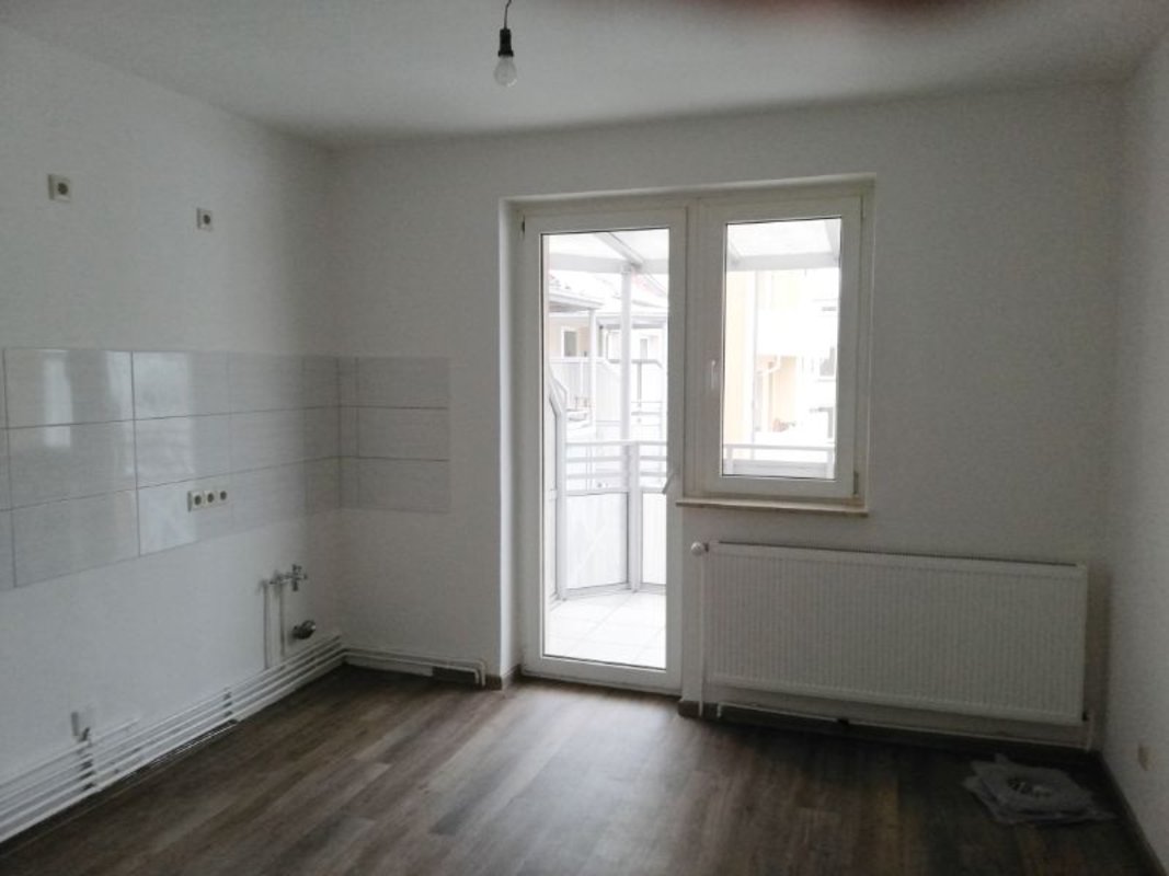 Renovierte 2-Zimmer-Wohnung mit Balkon in Bremerhaven-Geestemünde