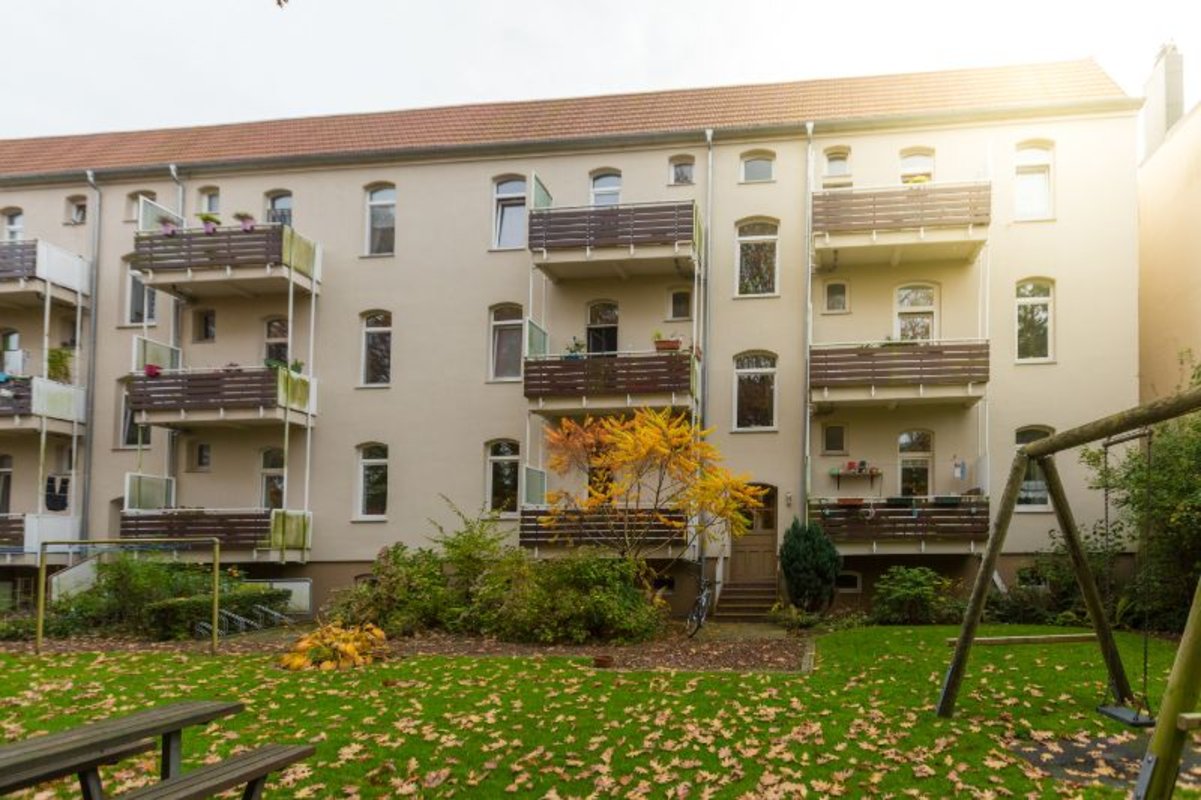 Renovierte 3-Zimmer-Wohnung mit Balkon im 1. OG in Bremerhaven-Lehe!
