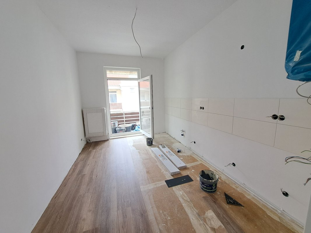 Modernisierte 3-Zimmer-Wohnung mit Balkon in Bremerhaven-Geestemünde