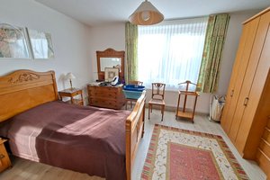 Mit Wintergarten! Große 4-Zimmer Wohnung in Bremerhaven-Lehe!