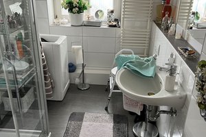 3-Zimmer-Wohnung mit modernisiertem Bad in Bremerhaven-Geestmünde!