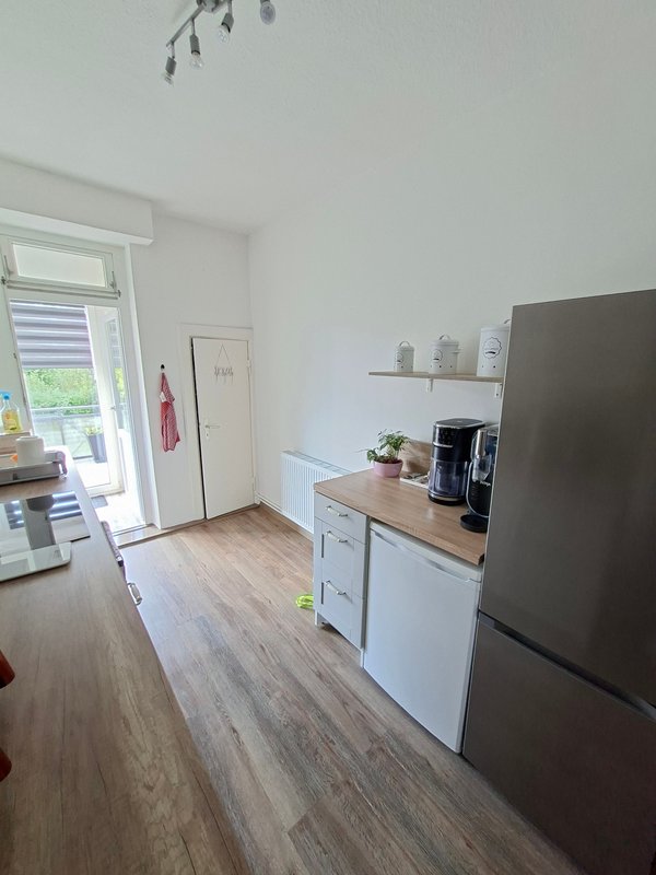 Renovierte 3-Zimmer-Wohnung mit Balkon in Bremerhaven-Lehe!