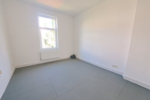 Erstbezug! Modernisierte 4-Zimmer-Wohnung mit Balkon und Dusche in Bremerhaven-Lehe!