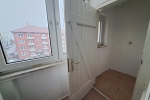 Große 3-Zimmer-Wohnung mit Balkon in Bremerhaven-Lehe!