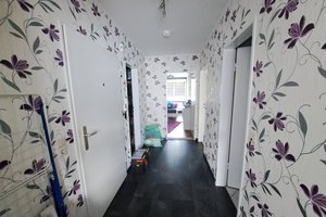 2-Zimmer-Wohnung Hochparterre mit Balkon in Bremerhaven-Lehe!