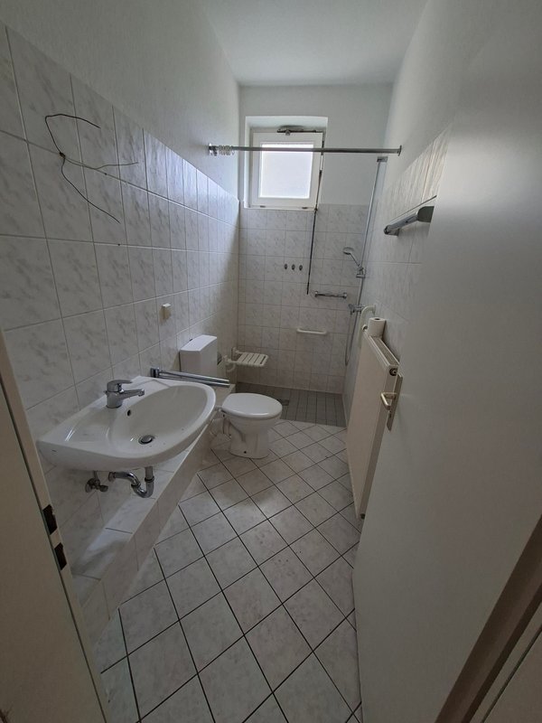 Kleine, günstige 2-Zimmer-Wohnung in Bremerhaven
