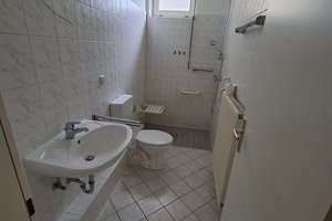 Kleine, günstige 2-Zimmer-Wohnung in Bremerhaven