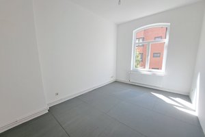 Erstbezug! Modernisierte 4-Zimmer-Wohnung mit Balkon und Dusche in Bremerhaven-Lehe!